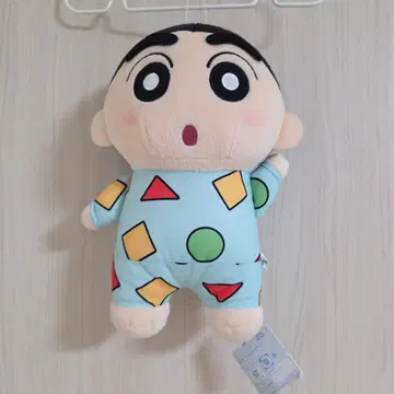 [ 새상품 ] 짱구는 못말려(크레용 신짱) 파자마 모습 봉제 인형