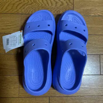 미사용품 Crocs 클래식 크러쉬 샌들