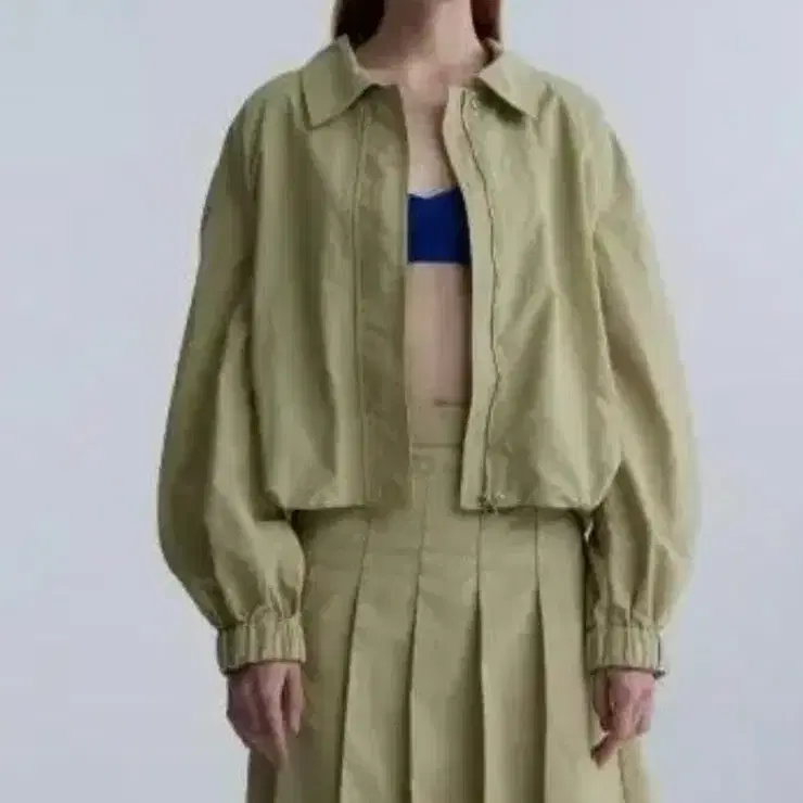 더오픈프로덕트 플리츠 나일론 언발란스 스커트