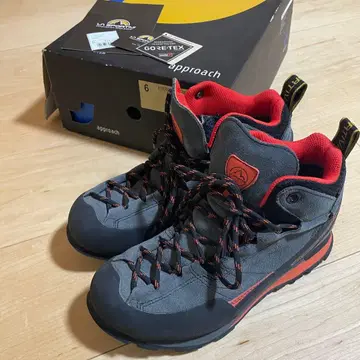 LA SPORTIVA 스포르티바 볼더x 미드 GTX 38 박스 포함