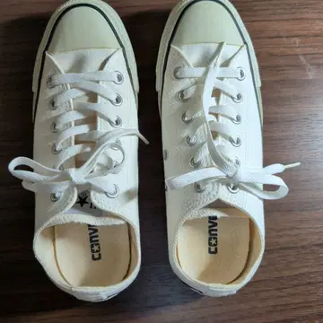 새상품급 컨버스 올스타 로우컷 스니커즈 화이트 24cm
