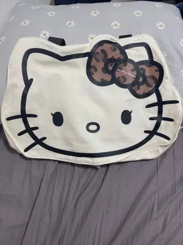 Sanrio House 헬로키티 페이스 토트백