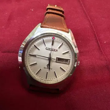 정크 취급 쇼와 레트로 CITIZEN 최초기 크리스트론 LED 울트라맨