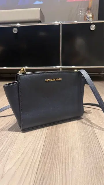 MICHAEL KORS 숄더백 네이비