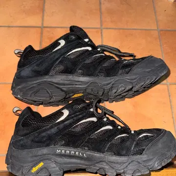 MERRELL Moab3