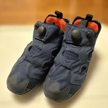 Reebok INSTAPUMP FURY 25cm 네이비 스니커즈