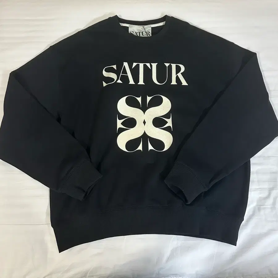 세터(SATUR) 맨투맨 블랙 XL