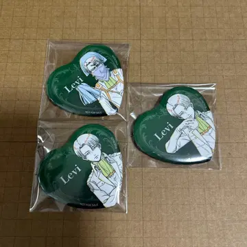 진격의 거인 리바이 리바이 병장 하트 캔뱃지 TSUTAYA
