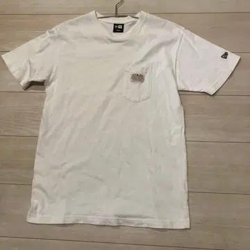NEW ERA 포켓 부착 T셔츠 화이트 M 사이즈