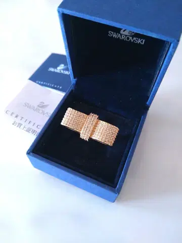 새상품 SWAROVSKI 52 리본 반지 11호 스와로브스키