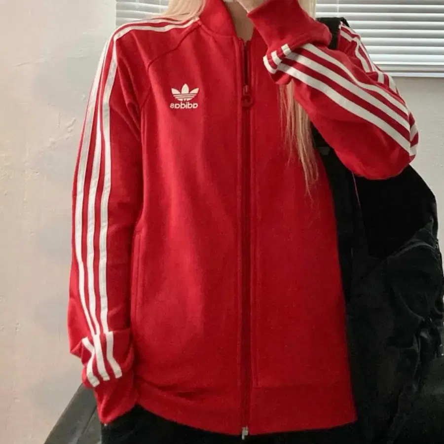 빨강 아디다스 져지