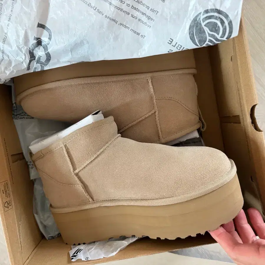 [240] UGG 어그 플랫폼 앵클 부츠 샌드
