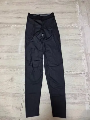 언더아머 접촉 냉감 시원한 쿨 레깅스