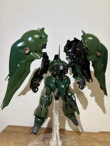 HG 크샤트리아 건담 프라모델 완성품