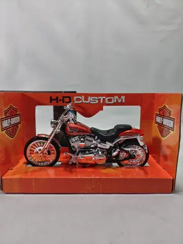 Harley-Davidson H-D CUSTOM 모형 바이크