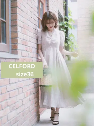 CELFORD 도트 롱 원피스