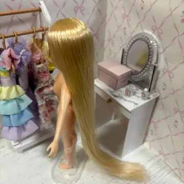초롱헤어 리카짱 금발 헤어 옷 갈아입히기 인형