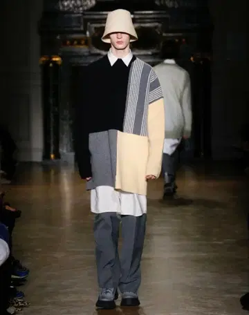 미사용 새상품 일본 정품 택 질 샌더 19AW 인기 니트 44