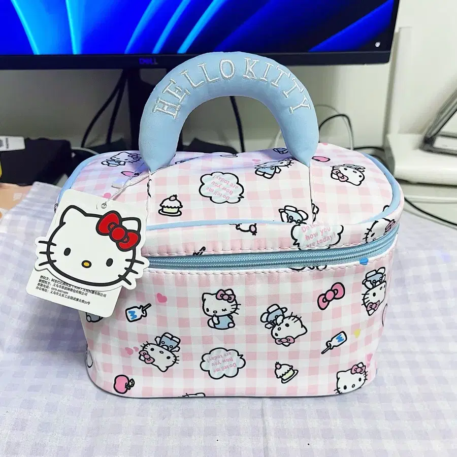 새상품) 산리오 헬로키티 파우치