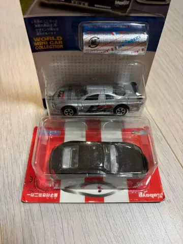 마조렛 메르세데스 CLK-GTR와 포르쉐 996 2대 세트