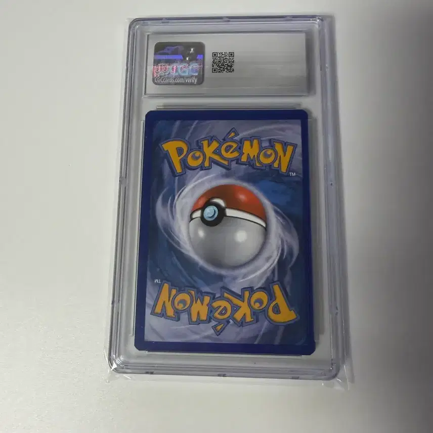 포켓몬 카드 피카츄 XY-42/146 CGC 9 등급 사진 2