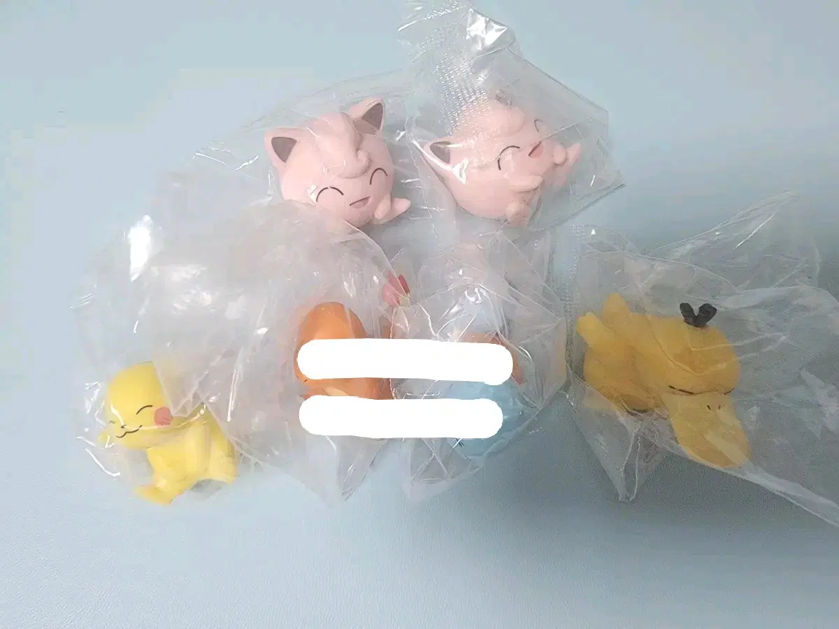 포켓몬 아이스크림 피규어 쿠키 마그넷 비타민 키링 행운부적 룰렛 뱃지