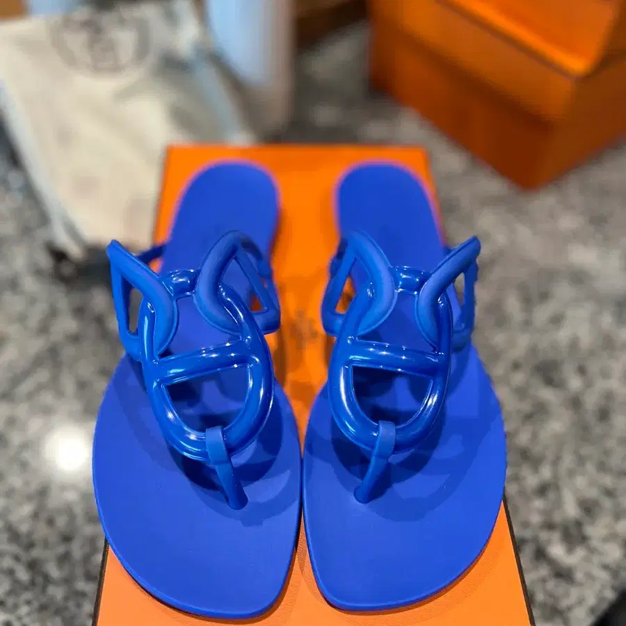 [정품/새제품] Hermes Egerie 에르메스 에제리 샌달 Size