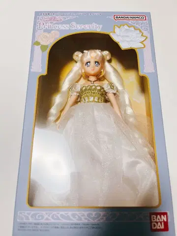 세일러문 뮤지엄 프린세스 세레니티 인형