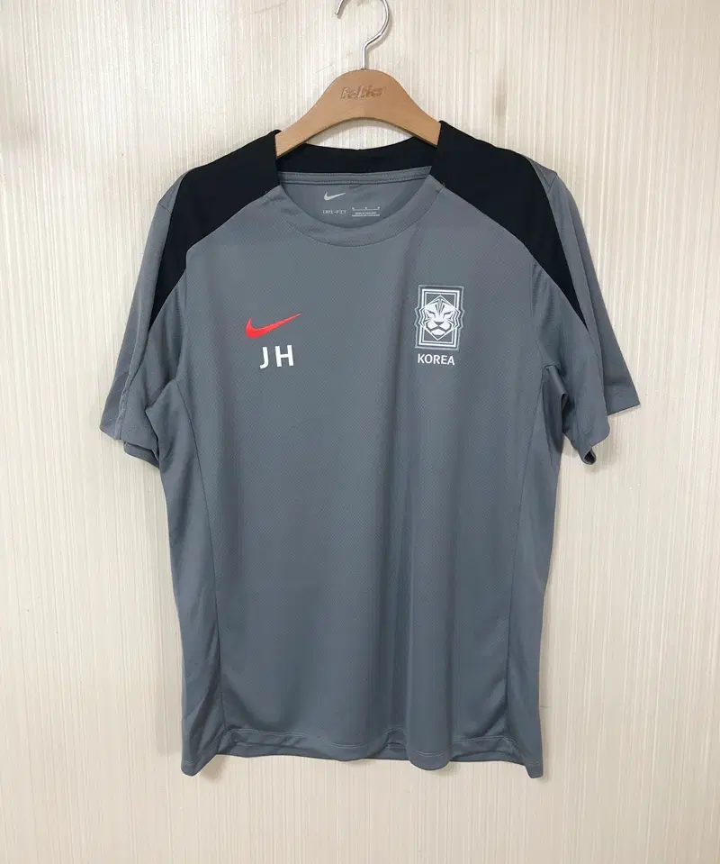 나이키국대 24시즌 축구국가대표 코치지급 스트라이크 트레이닝탑 M/100