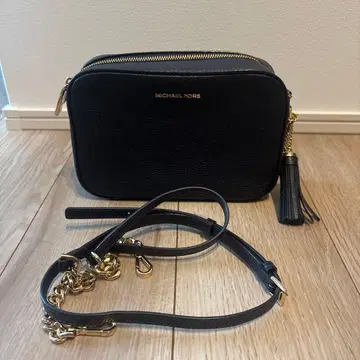 [ 컨디션 최상 ] MICHAEL KORS JET SET 카메라백 미디엄