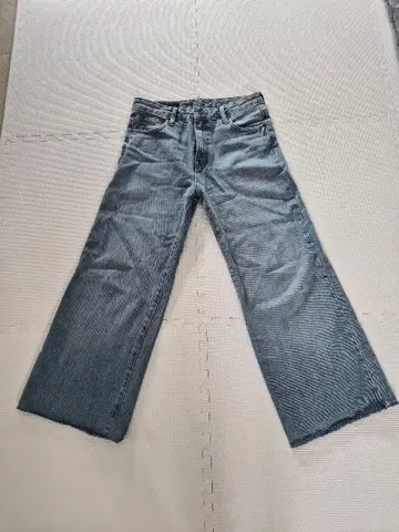 ZARA 데님 팬츠 와이드 레그 크롭 기장