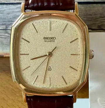 SEIKO QUARTZ 남성용 손목시계 골드 다이얼 빈티지