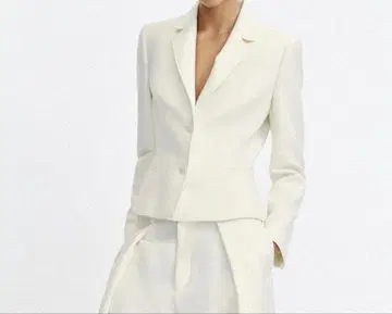 정가 10990 ZARA 여성용 테일러드 자켓 화이트