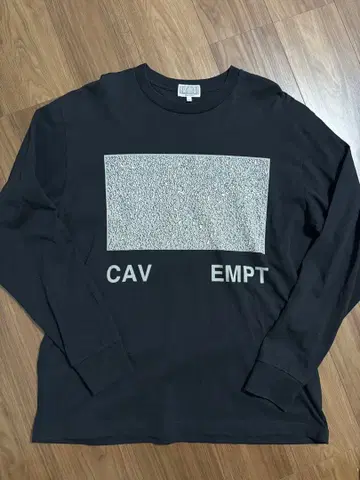 C.E CAV EMPT 씨이 롱티 블랙 XL 스케신 블랙