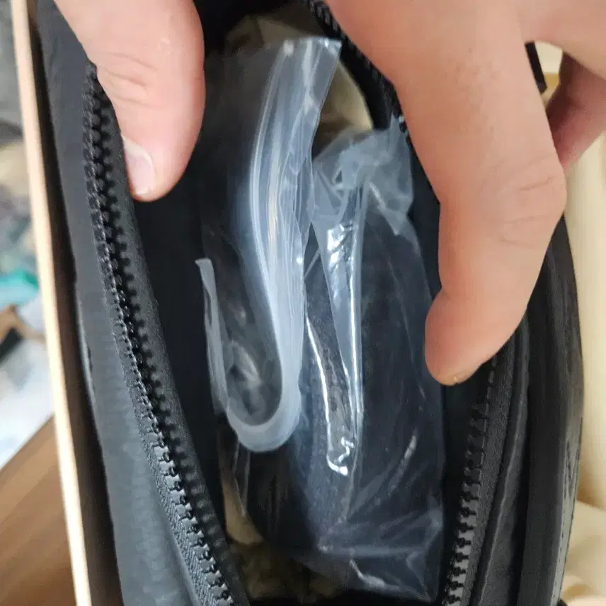루이비통 S락 메신저 새제품 팝니다 사진 6