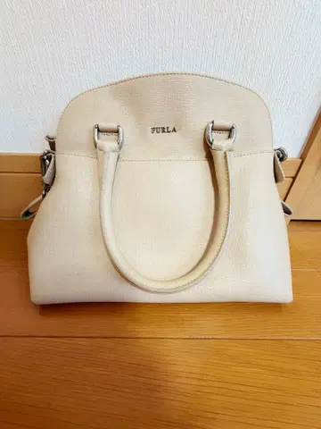 FURLA 파이퍼 돔형 2way 숄더백
