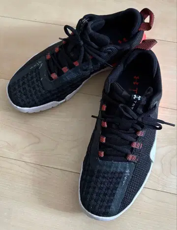 [언더아머] UA 트라이베이스 레인 6 25.5cm