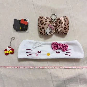 헬로키티 HELLO KITTY 캔뱃지 키링 헤어밴드