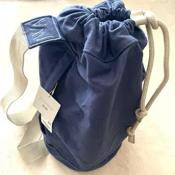 새상품 UNIQLO JW ANDERSON 드로우 스트링 백 네이비