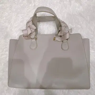 MAJESTIC LEGON 사이드 리본 핸드백