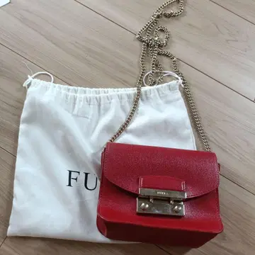 FURLA 훌라 체인 숄더백 레드