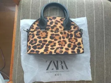 ZARA 레오파드 무늬 핸드백