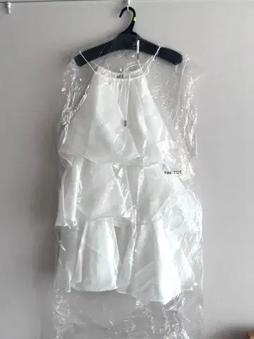 [ 미사용 새상품 ] THETOE Hesiod Frills Dress