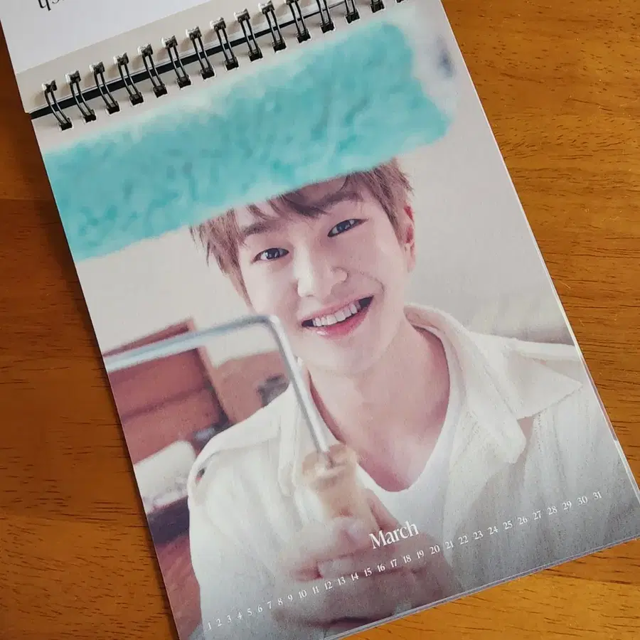 온유 2025 시즌그리팅 데스크 캘린더