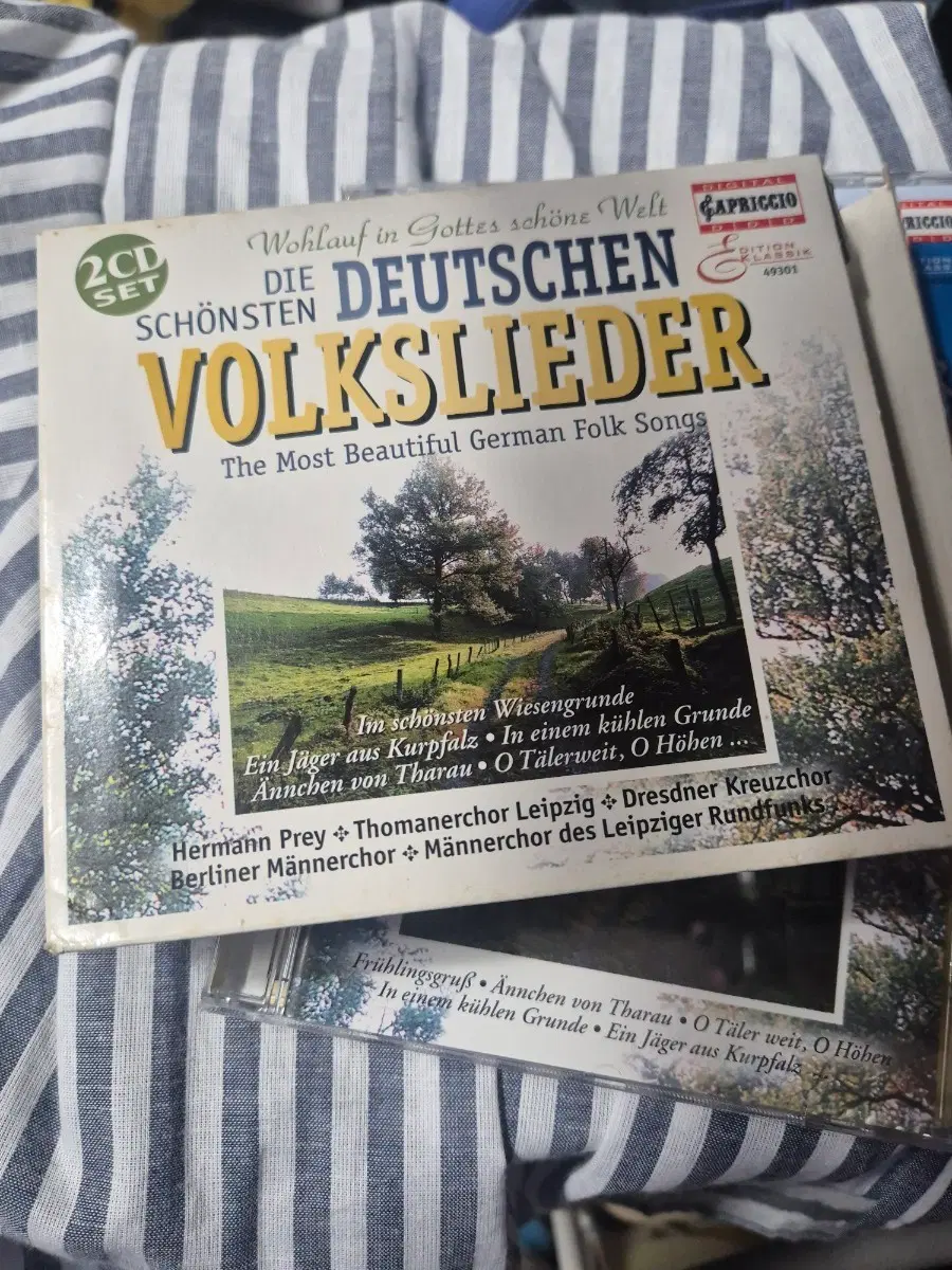 디이 도이치 VOLKSLIEDER 2CD 수입반