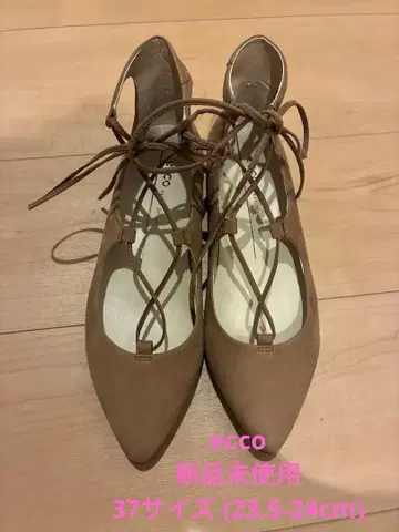 미사용 새상품 베이지 ECCO 레이스업 플랫슈즈 펌프스
