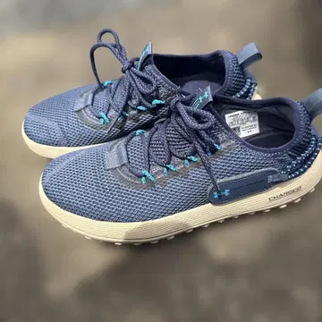 Under Armour Charged 스니커즈 네이비 25cm
