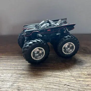 Hot Wheels Batman Monster Truck
