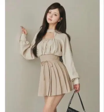다리치 도킹 코르셋 플리츠 미니 원피스 FL