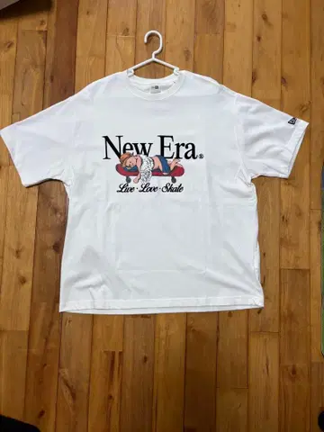 New Era 티셔츠 Live Love Skate 화이트 한국에서 구매